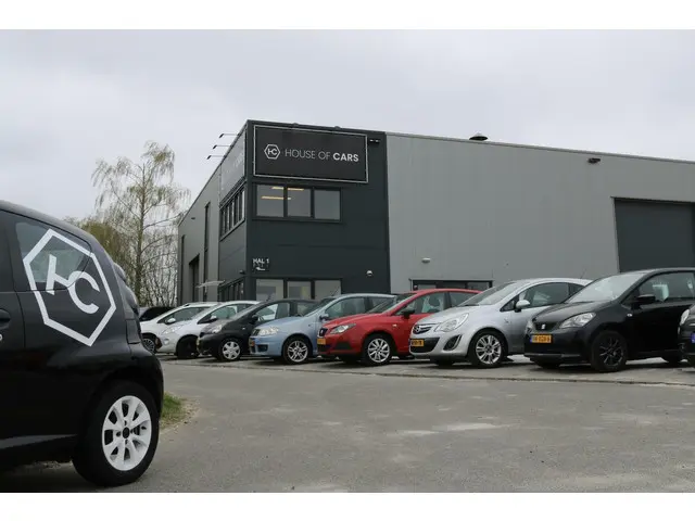 Mercedes-Benz GLA 180 Prestige 2016 Benzine 35
