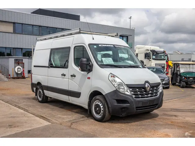 Renault Master 125 DCI + 7 personen 2016 Diesel 2