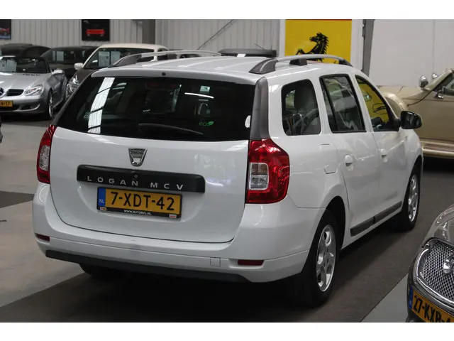 Dacia Logan MCV 0.9 TCe Prestige 2014 Benzine 4