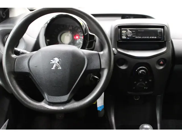 Peugeot 108 1.0 e-VTi Access 2015 Benzine 8
