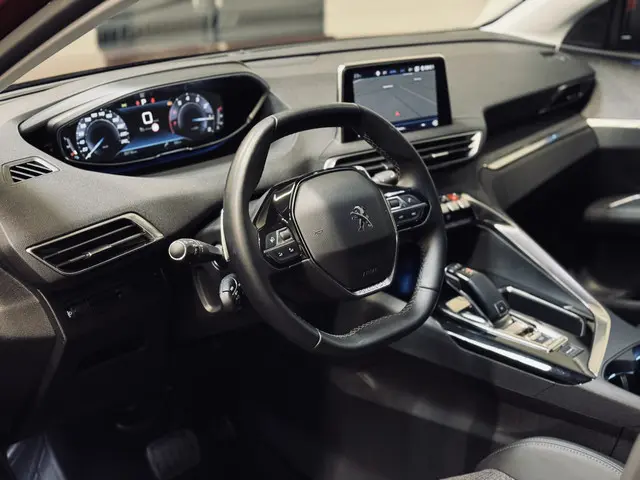 Peugeot 3008 1.2 PureTech Allure 2020 Benzine 11