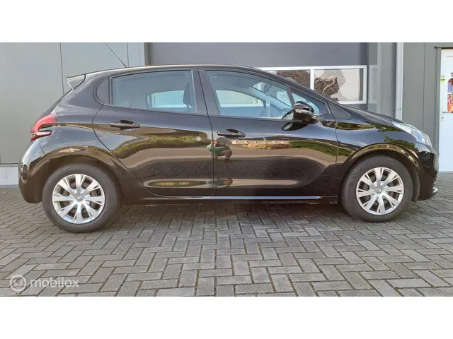 Peugeot 208 1.2 PureTech Blue Lease 2016 Benzine 4