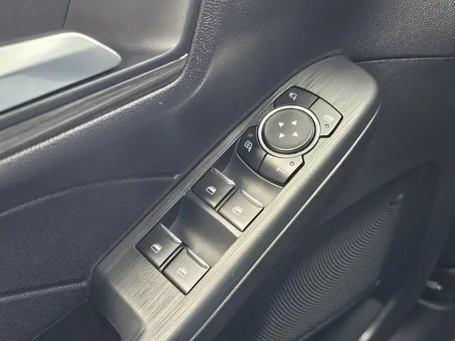 Ford Kuga 2.5 FHEV Active X 2024 Hybride Benzine 14