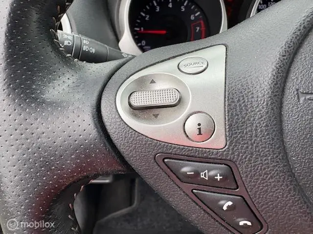 Nissan Juke 1.6 Connect Edition 2015 Benzine 14