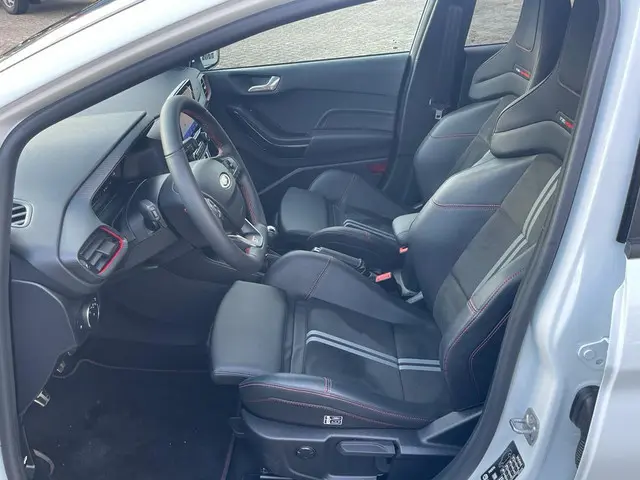 Ford Fiesta 1.5 Ecoboost ST-X 2023 Benzine 8
