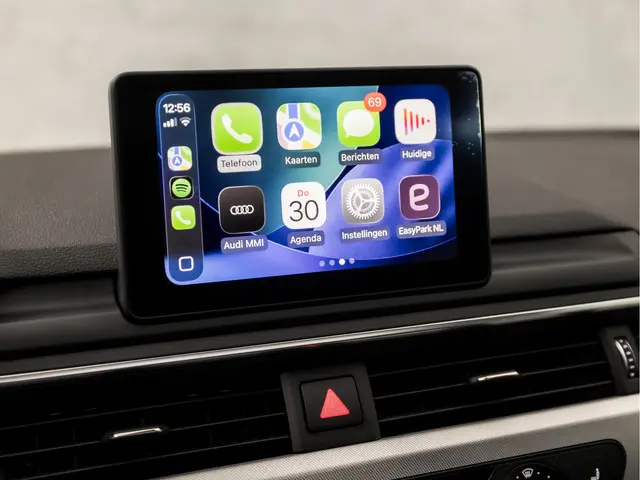 Audi A4 Avant 2.0 TFSI ultra Sport 2016 Benzine 9