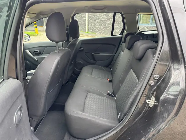Dacia Logan MCV 0.9 TCe Prestige 2014 Benzine 9