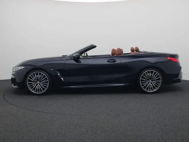 BMW 8 Serie Cabrio 840i 2021 Benzine 4