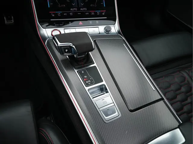 Audi RS6 Avant TFSI Quattro ! FULL-OPTIONS ! 2020 Benzine 12