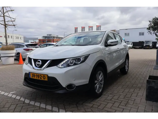 Nissan QASHQAI 1.2 Acenta 2016 Benzine 8