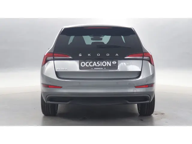 Škoda Scala 1.0 TSI 110pk Sport Business DSG 2024 Benzine 8