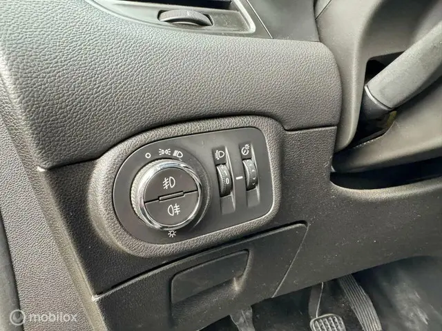 Opel Zafira Tourer 1.6 Innovation 2016 CNG 17