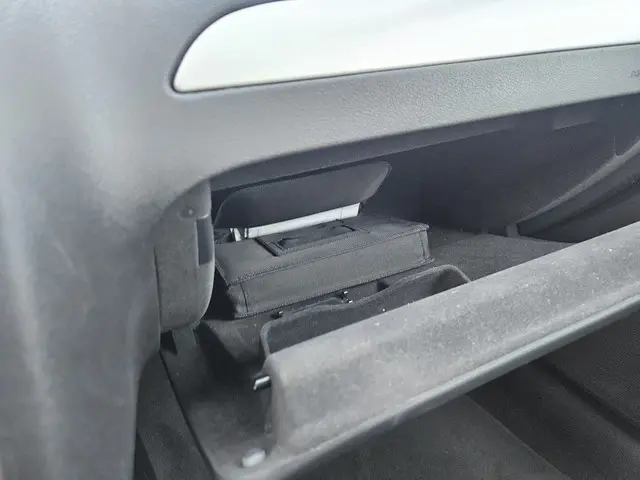 Audi A4 Avant 1.8 TFSI Advance 2015 Benzine 14