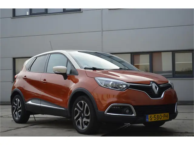 Renault Captur 0.9 TCe Helly Hansen 2014 Benzine 5