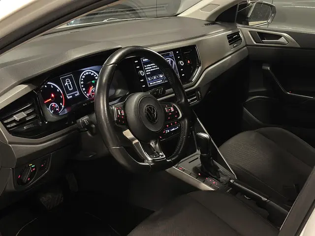 Volkswagen Polo 1.0 TSI R-Line 2018 Benzine 10