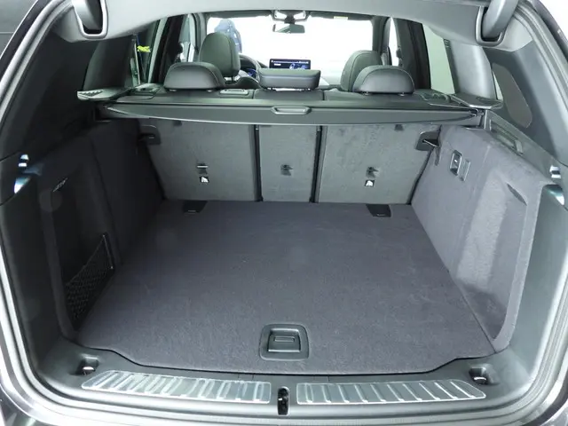 BMW iX3 High Executive Edition 80 kWh 2025 Elektrisch 9