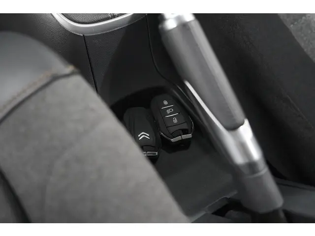 Citroën C3 PureTech 82 Shine 2023 Benzine 15