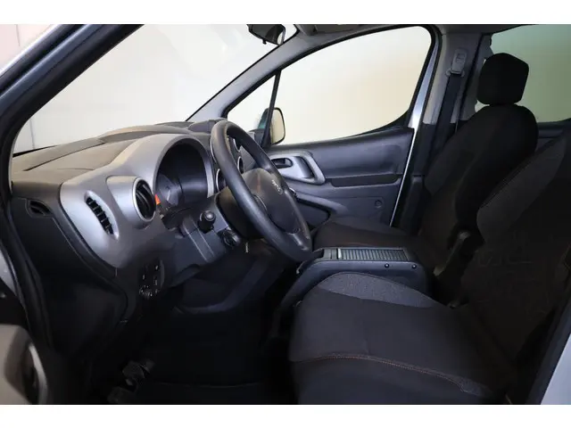 Peugeot Partner Tepee PT 110 Active 2018 Benzine 20