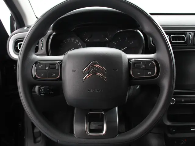 Citroën C3 1.2 PureTech Max 2024 Benzine 17