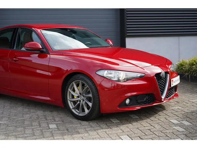 Alfa Romeo Giulia 2.0T Super 2018 Benzine 10