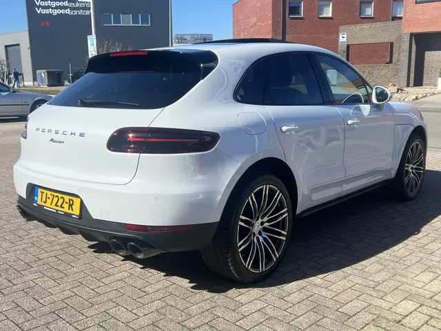 Porsche Macan 2.0 2018 Benzine 6