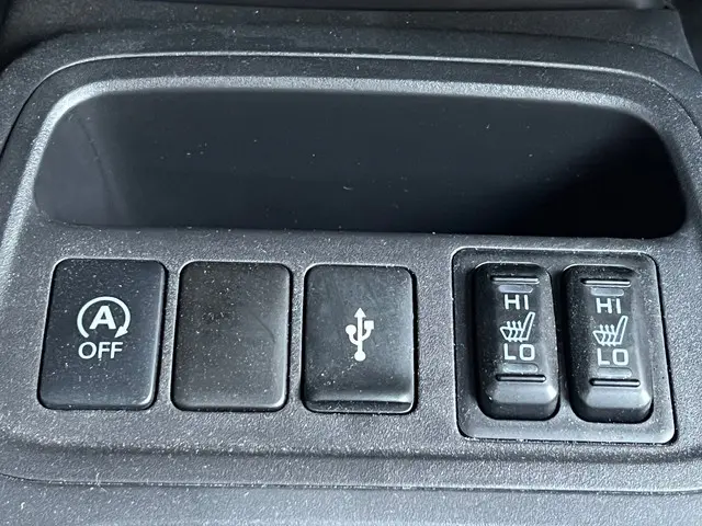 Mitsubishi Space Star 1.2 Nova Clima Navi 2020 Benzine 8