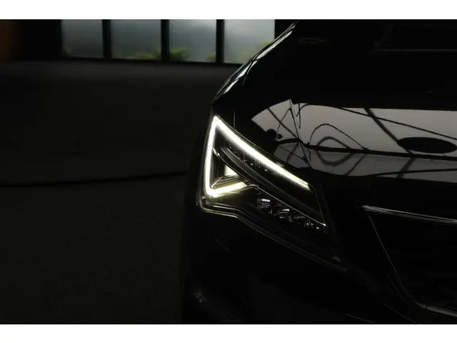 SEAT Leon 2.0 TSI CUPRA 300 2017 Benzine 6