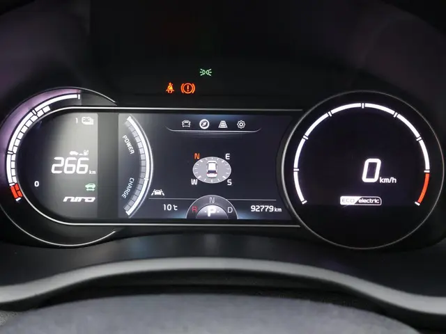 Kia e-Niro ExecutiveLine 64 kWh 2019 Elektrisch 9