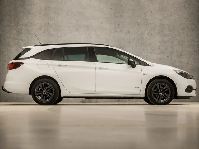 Opel Astra Sports Tourer 1.2 Sport 2022 Benzine 4