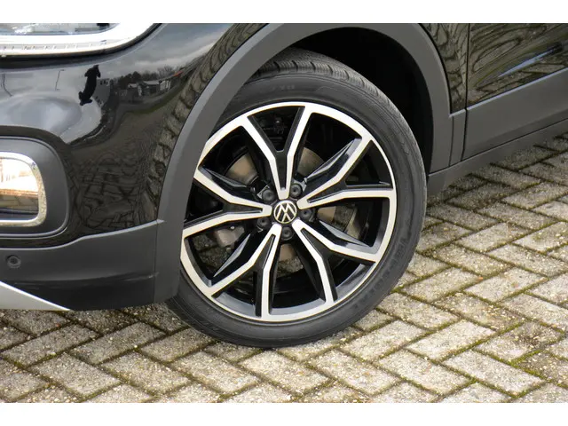 Volkswagen T-Cross 1.0 TSI Life Business 2020 Benzine 19