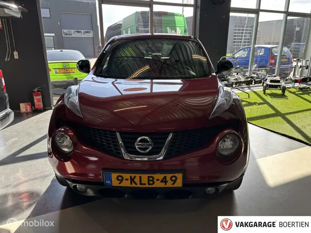Nissan Juke 1.6 Connect Edition 2013 Benzine 2