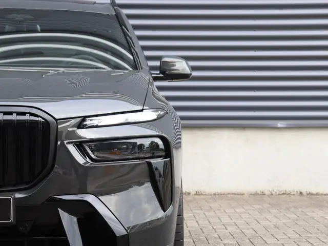 BMW X7 xDrive40i 2025 Benzine 44