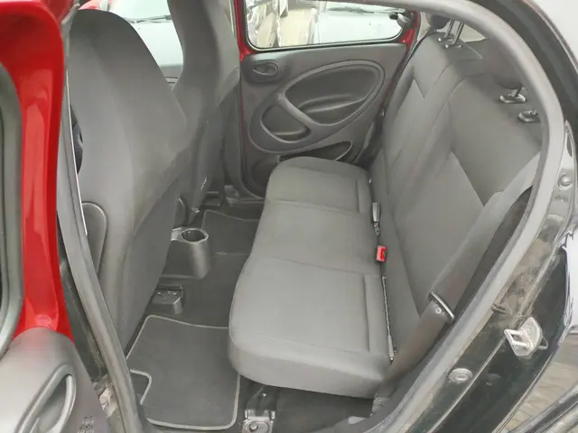 Smart Forfour 1.0 Pure/CRUISCONTROL/NAP 2015 Benzine 13