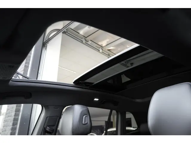 Volkswagen Tiguan 1.5 eTSI R-Line 2024 Benzine 10