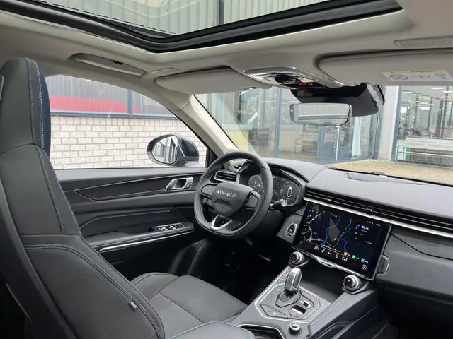 Lynk & Co 01 1.5 2023 Hybride Benzine 71