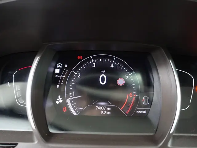 Renault Espace 1.8 TCe Intens Panoramic Aut- 2019 Benzine 18