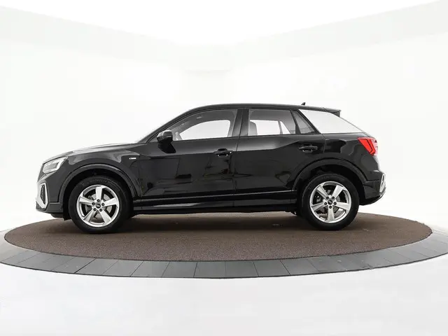 Audi Q2 35 TFSI 150pk S-tronic S Edition 2023 Benzine 24