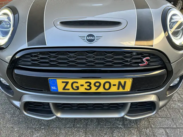 MINI Cooper S Mini 2.0 Knightsbridge Edition 2019 Benzine 3