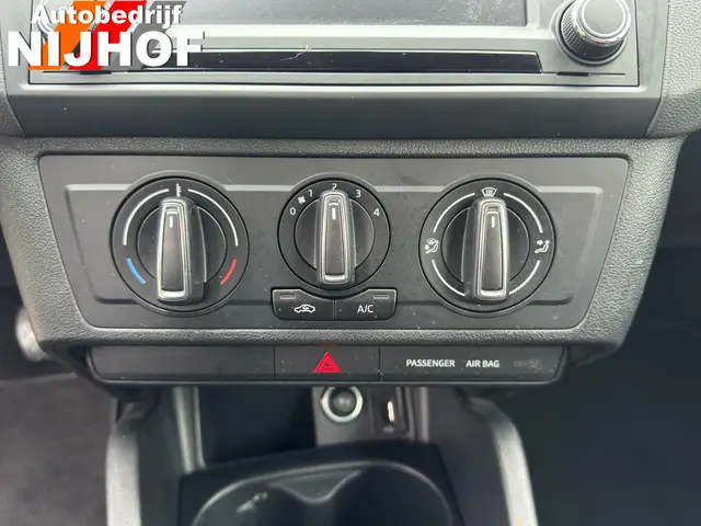 SEAT Ibiza ST 1.0 EcoTSI Style Connect 2016 Benzine 26