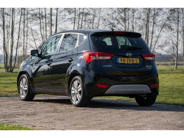 Hyundai ix20 1.4i Pro 77.100 km + NAP NL-auto 2013 Benzine 13