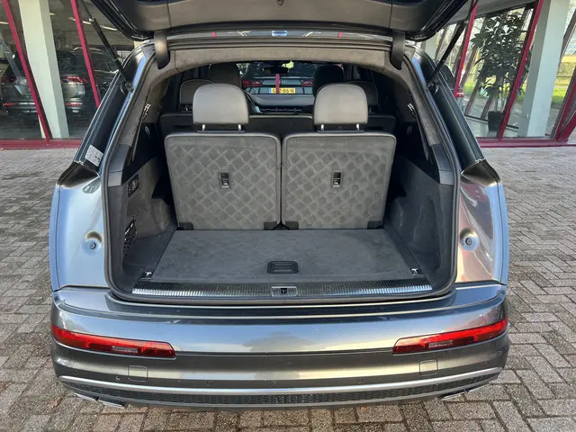 Audi SQ7 4.0 TDI Quattro Pro Line + 7p 2017 Diesel 43