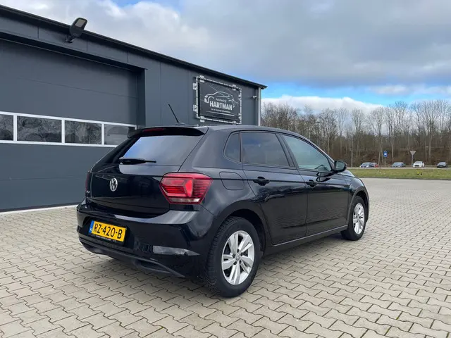 Volkswagen Polo 1.0 TSI Comfortline 2018 Benzine 4