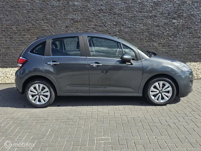 Citroën C3 1.2 PureTech Collection 2015 Benzine 4