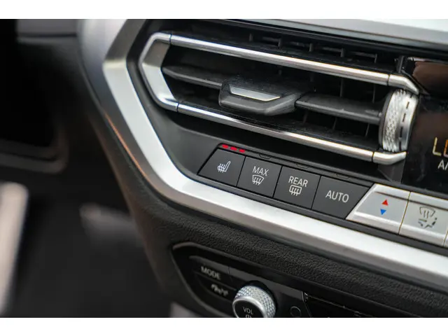 BMW 3 Serie Touring M340i xDrive 2020 Benzine 17