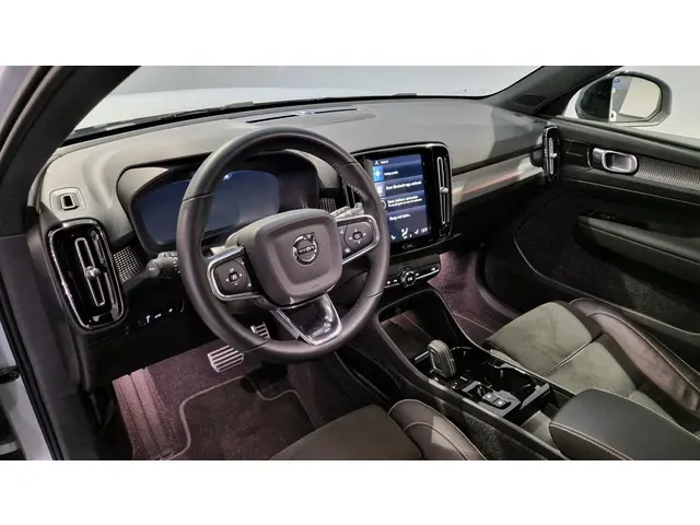 Volvo XC40 1.5 T5 Recharge R-Design 2022 Hybride Benzine 7