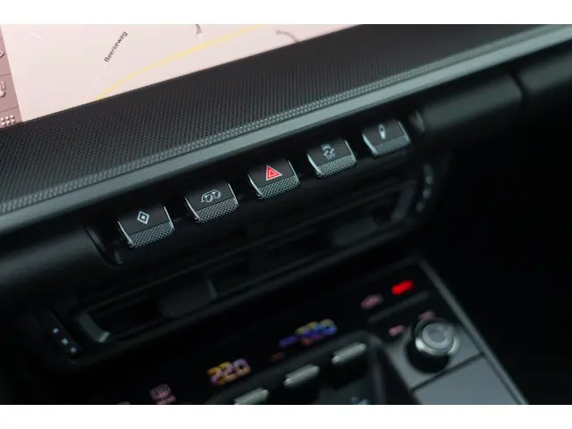 Porsche 911 992 3.0 Carrera 4S 2020 Benzine 14