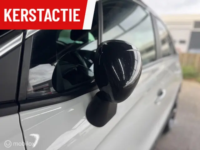 Opel Crossland X 1.2 Turbo Innovation 2019 Benzine 32