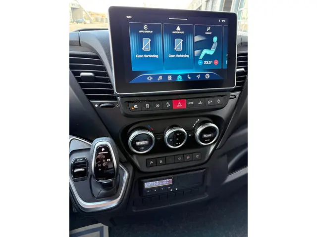 Iveco Daily 35S18V A8 Euro 6 2024 Diesel 8