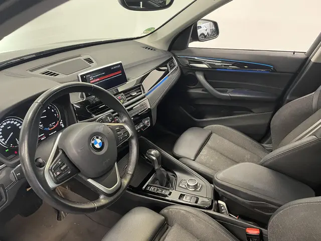 BMW X1 xDrive25e SportLine 2021 Hybride Benzine 20