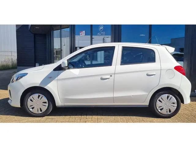 Mitsubishi Space Star 1.2 Connect+ 2023 Benzine 5